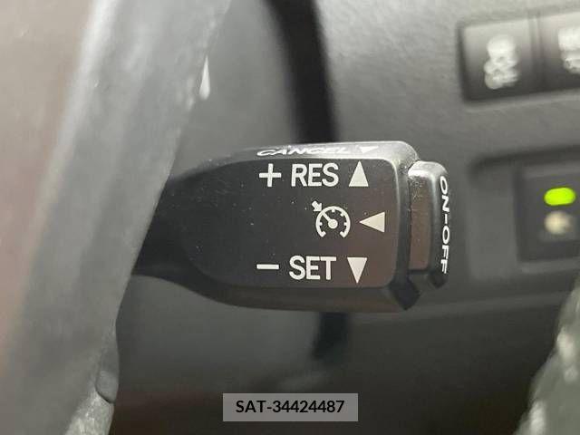 Toyota ALPHARD 2012-03 338845-5
