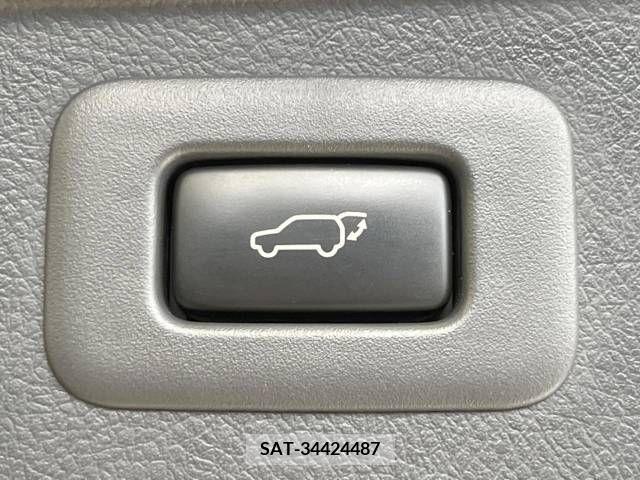 Toyota ALPHARD 2012-03 338845-4
