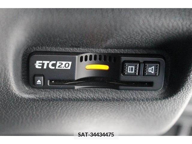 Honda INSIGHT 2019-03 273897-3