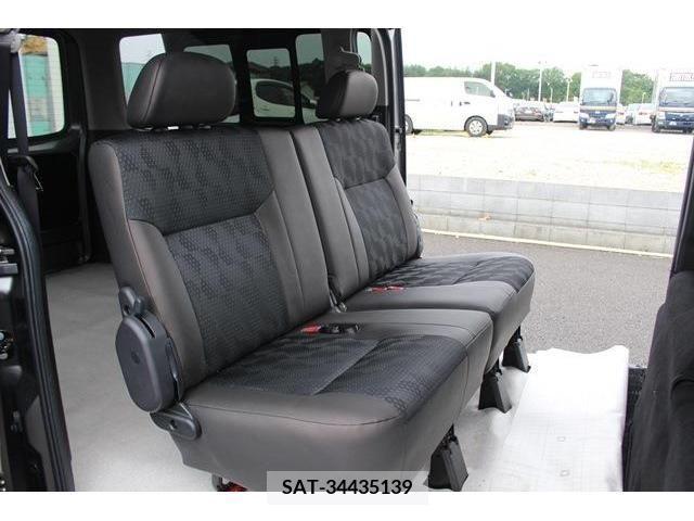Nissan Caravan 2023-03 382186-10
