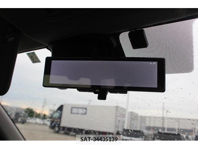 Nissan Caravan 2023-03 382186-18