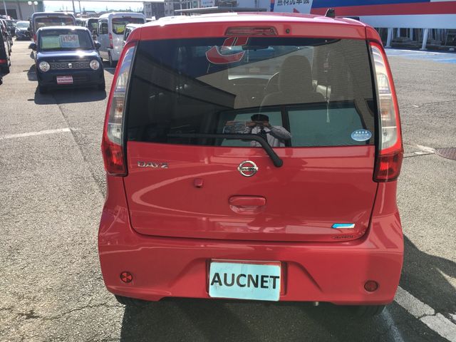 Nissan DAYZ 2015-08 9567-4
