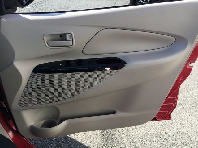 Nissan DAYZ 2015-08 9567-26