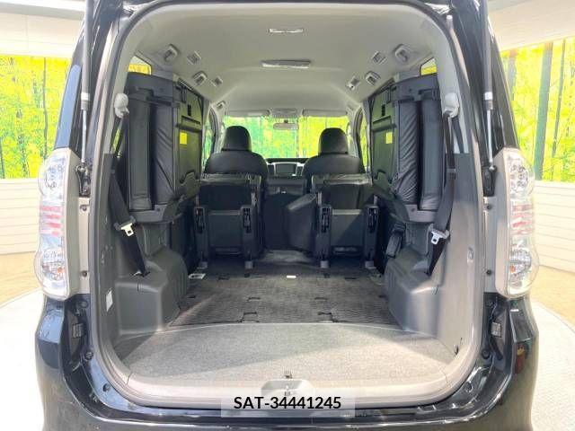 Toyota VOXY 2009-03 255045-11