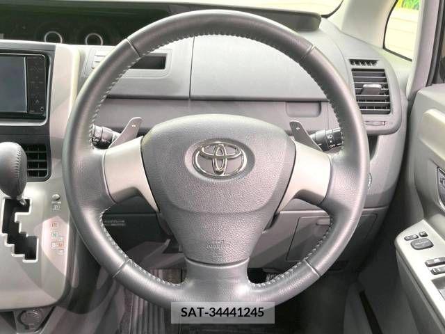 Toyota VOXY 2009-03 255045-12