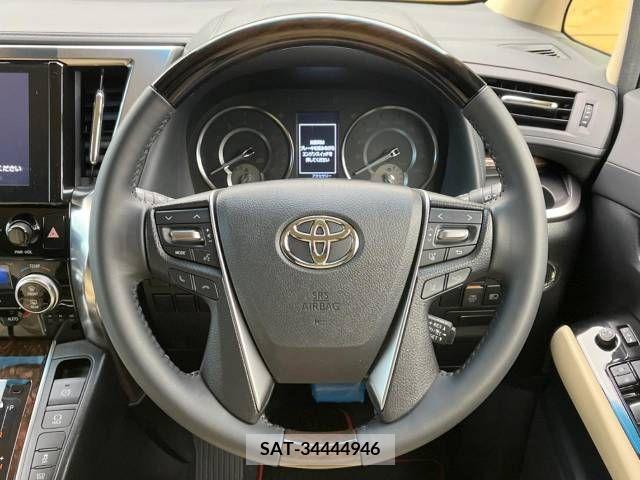 Toyota ALPHARD 2021-09 211008-11