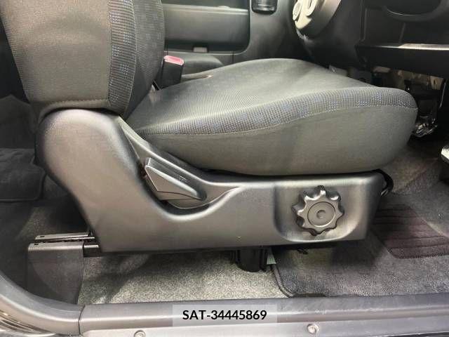 Nissan OTTI 2010-05 304920-6