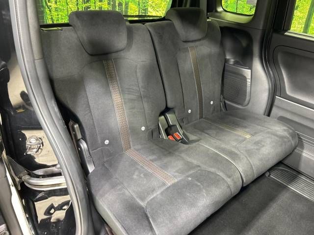 Honda N BOX CUSTOM 2019-03 14132-8