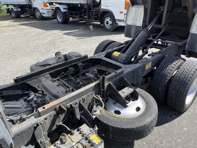 Isuzu ELF TRUCK 2016-12 9350-13