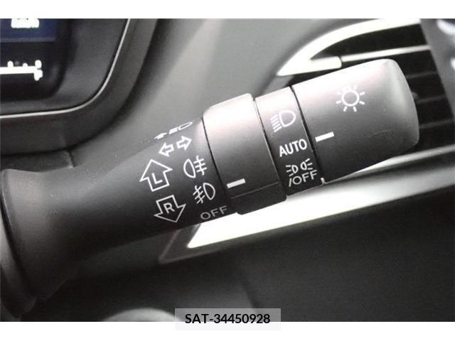 Subaru OUTBACK 2022-02 275989-17