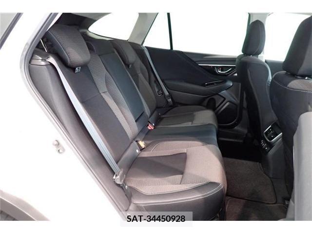 Subaru OUTBACK 2022-02 275989-22