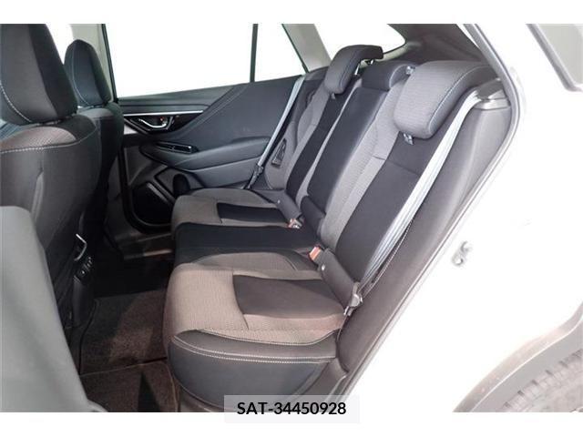 Subaru OUTBACK 2022-02 275989-24