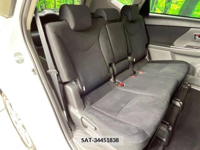 Toyota PRIUS ALPHA 2013-10 344534-9