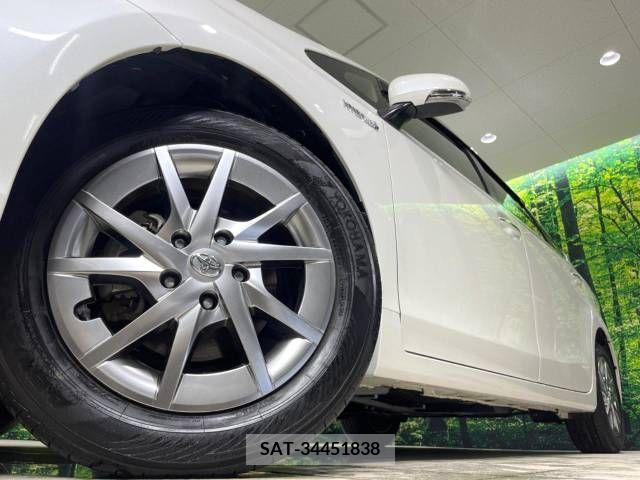 Toyota PRIUS ALPHA 2013-10 344534-13