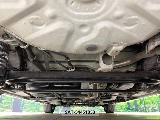 Toyota PRIUS ALPHA 2013-10 344534-19