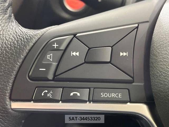 Nissan NOTE 2017-04 329700-5