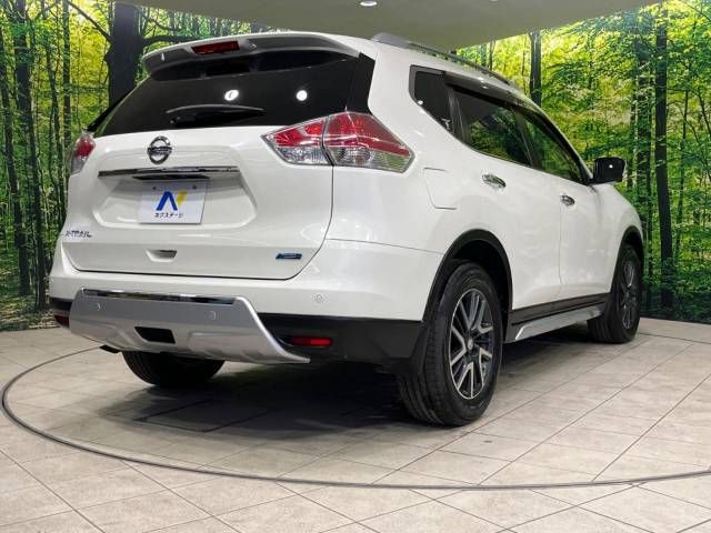 Nissan X-TRAIL 2014-12 181386-17