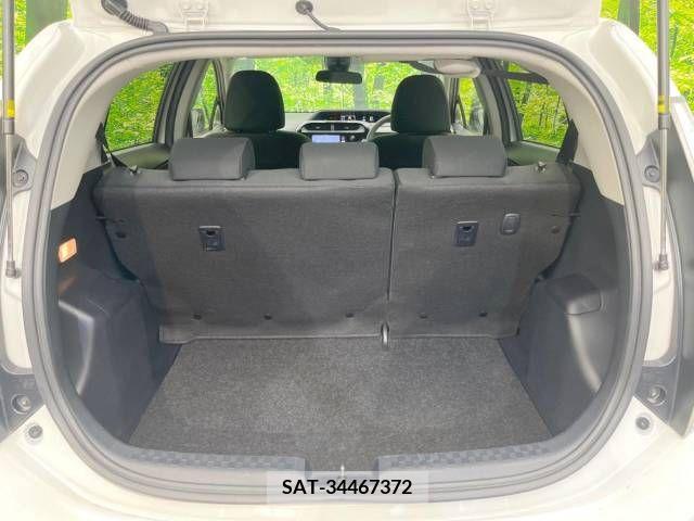 Toyota AQUA 2019-05 347870-10