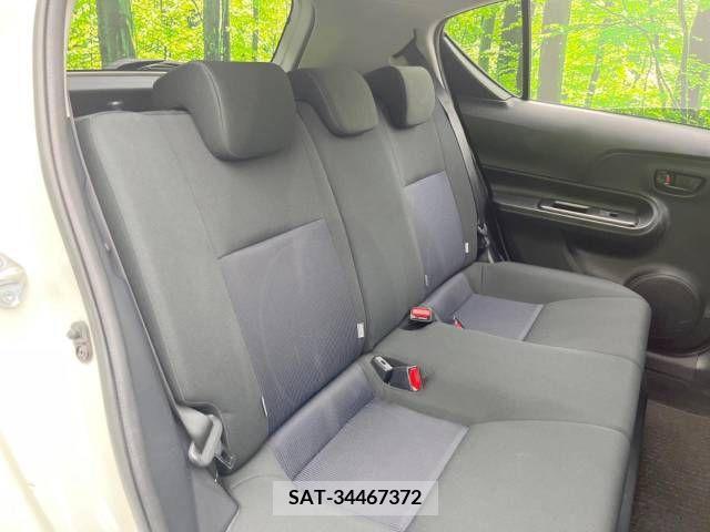 Toyota AQUA 2019-05 347870-9