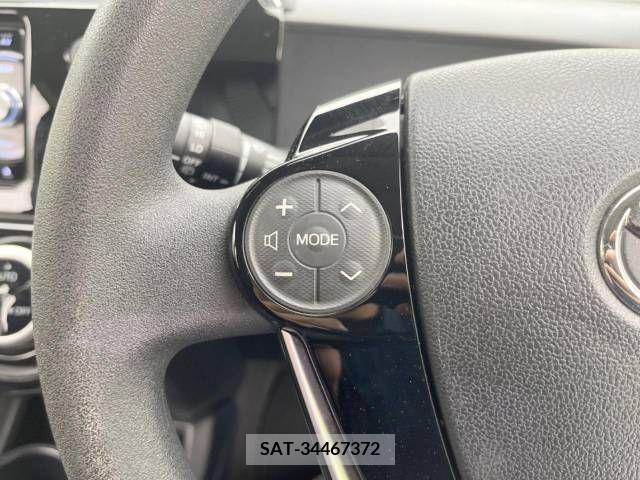 Toyota AQUA 2019-05 347870-6