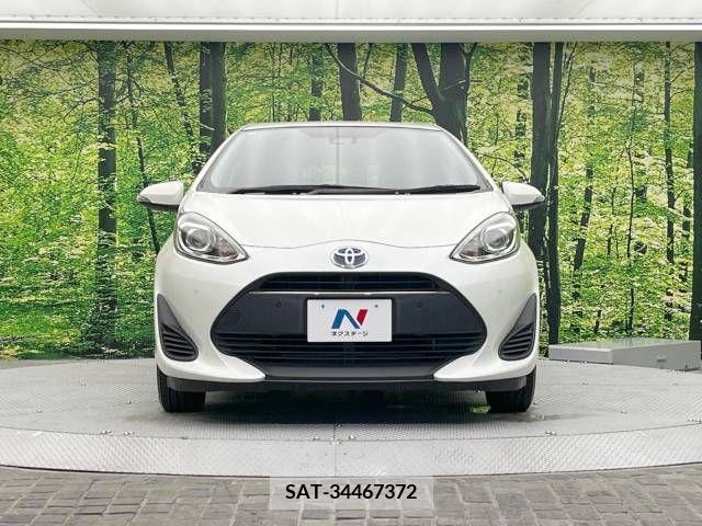 Toyota AQUA 2019-05 347870-13