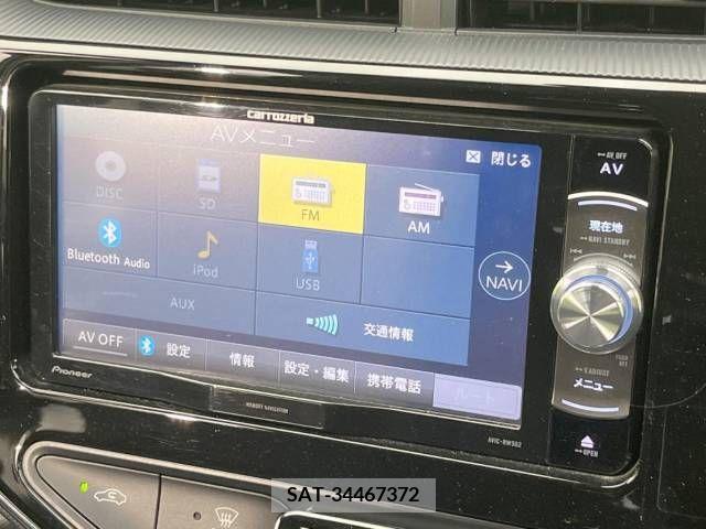 Toyota AQUA 2019-05 347870-3