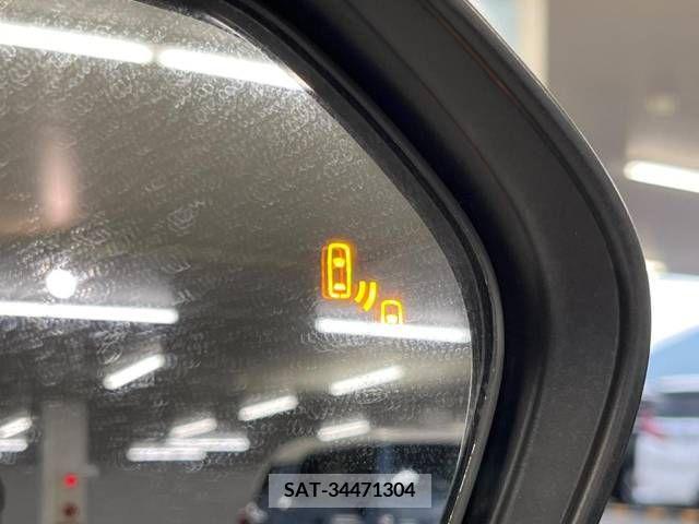 Toyota C-HR 2018-02 294936-5