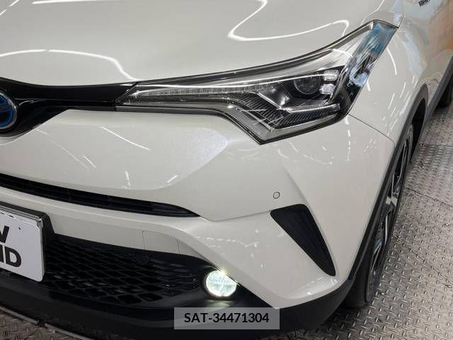 Toyota C-HR 2018-02 294936-12