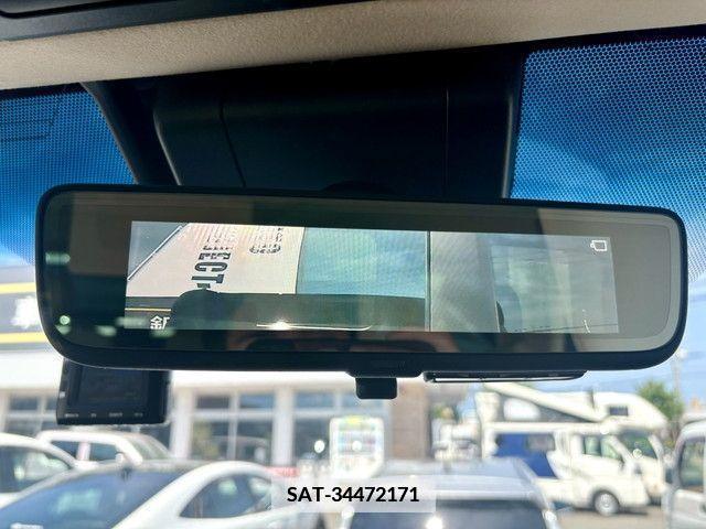 Toyota VELLFIRE 2019-08 349829-24