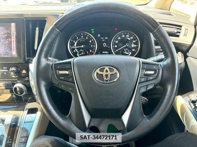 Toyota VELLFIRE 2019-08 349829-18
