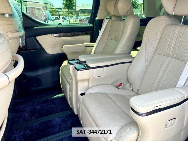 Toyota VELLFIRE 2019-08 349829-6
