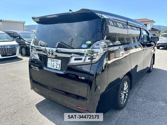 Toyota VELLFIRE 2019-08 349829-12