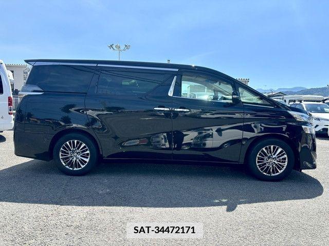 Toyota VELLFIRE 2019-08 349829-13