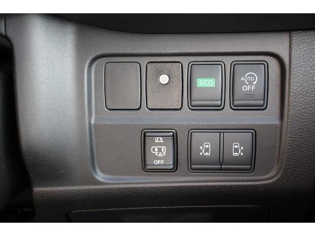 Nissan SERENA 2017-06 23231-5
