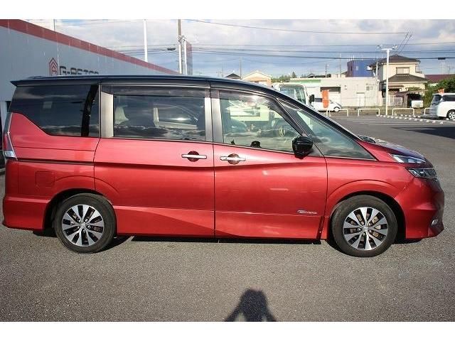 Nissan SERENA 2017-06 23231-10