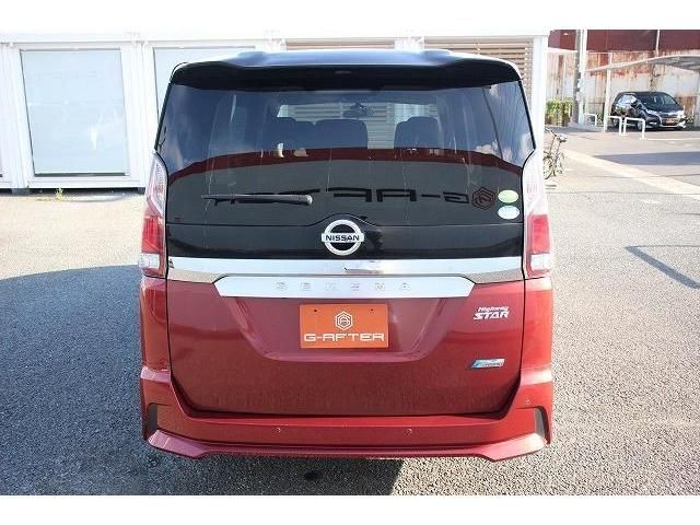 Nissan SERENA 2017-06 23231-9