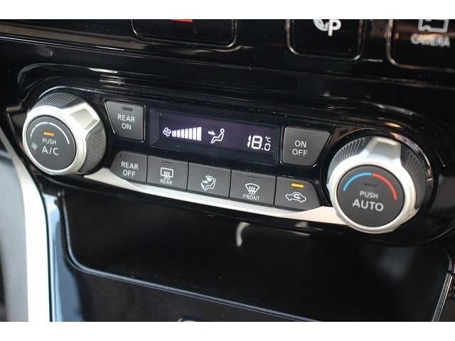 Nissan SERENA 2017-06 23231-6