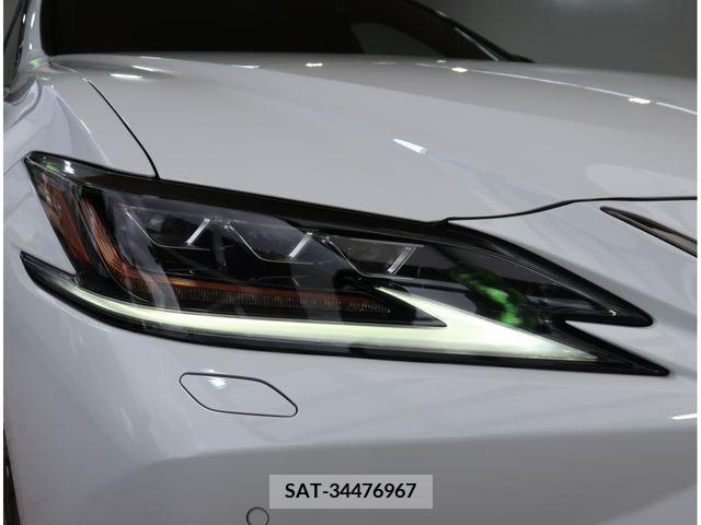 Lexus ES 2021-01 354147-9
