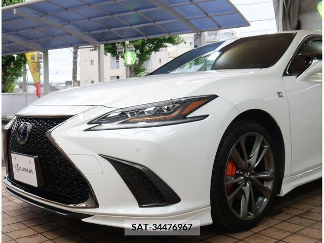 Lexus ES 2021-01 354147-14