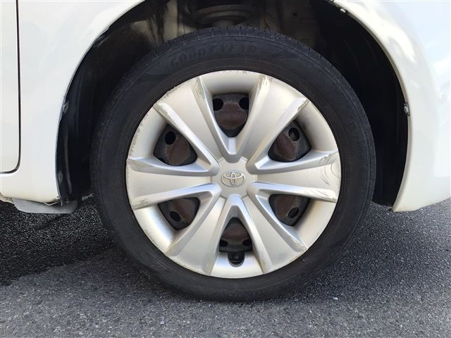 Toyota RACTIS 2010-08 11029-29