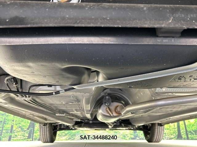 Suzuki SPACIA 2022-09 219249-19