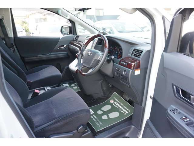 Toyota VELLFIRE 2013-05 5259-11
