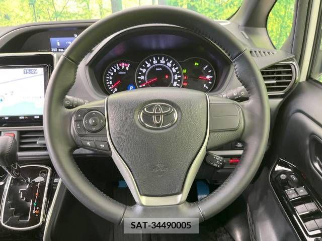 Toyota VOXY 2021-04 288990-12