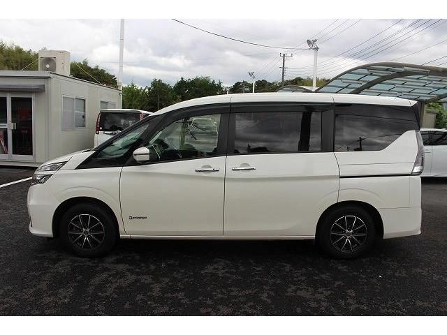 Nissan SERENA 2018-07 9182-8