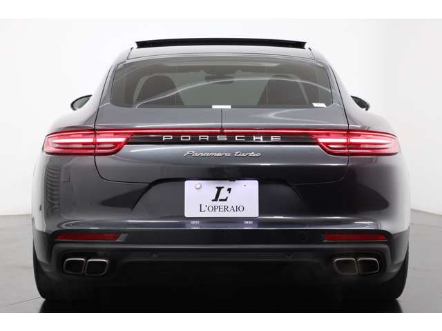 Porsche PANAMERA 2017-05 192405-10