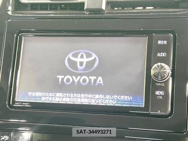 Toyota PRIUS 2018-02 281777-3
