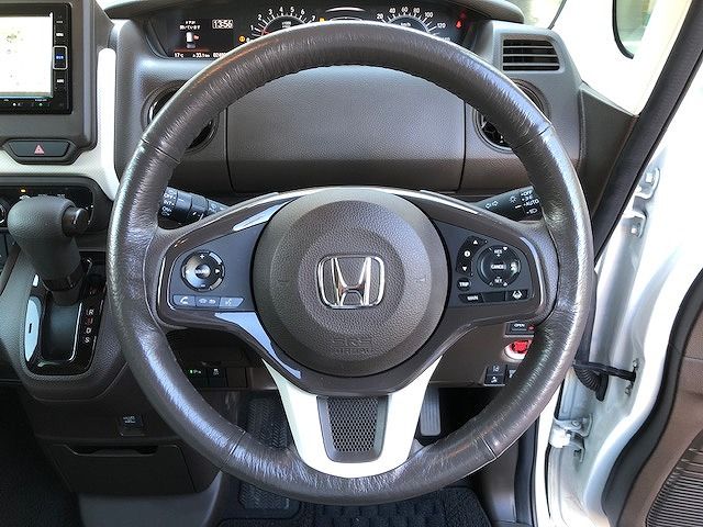 Honda N BOX 2021-02 187834-13
