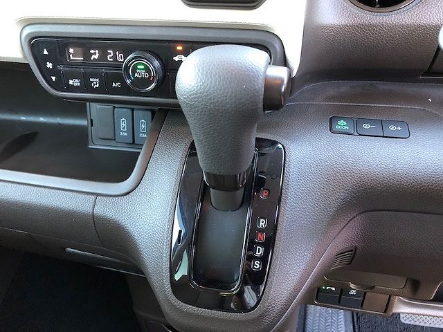 Honda N BOX 2021-02 187834-19