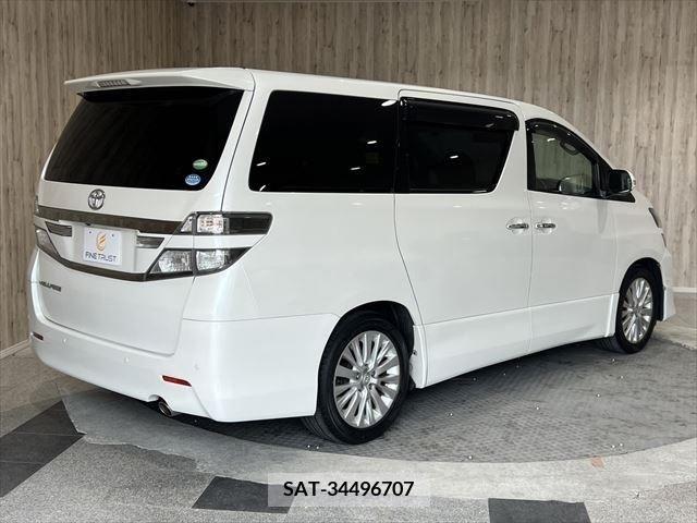 Toyota VELLFIRE 2013-10 287968-4