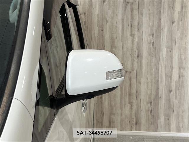 Toyota VELLFIRE 2013-10 287968-12